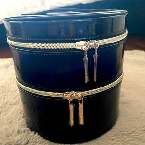 Lancôme makeup and jewelry case